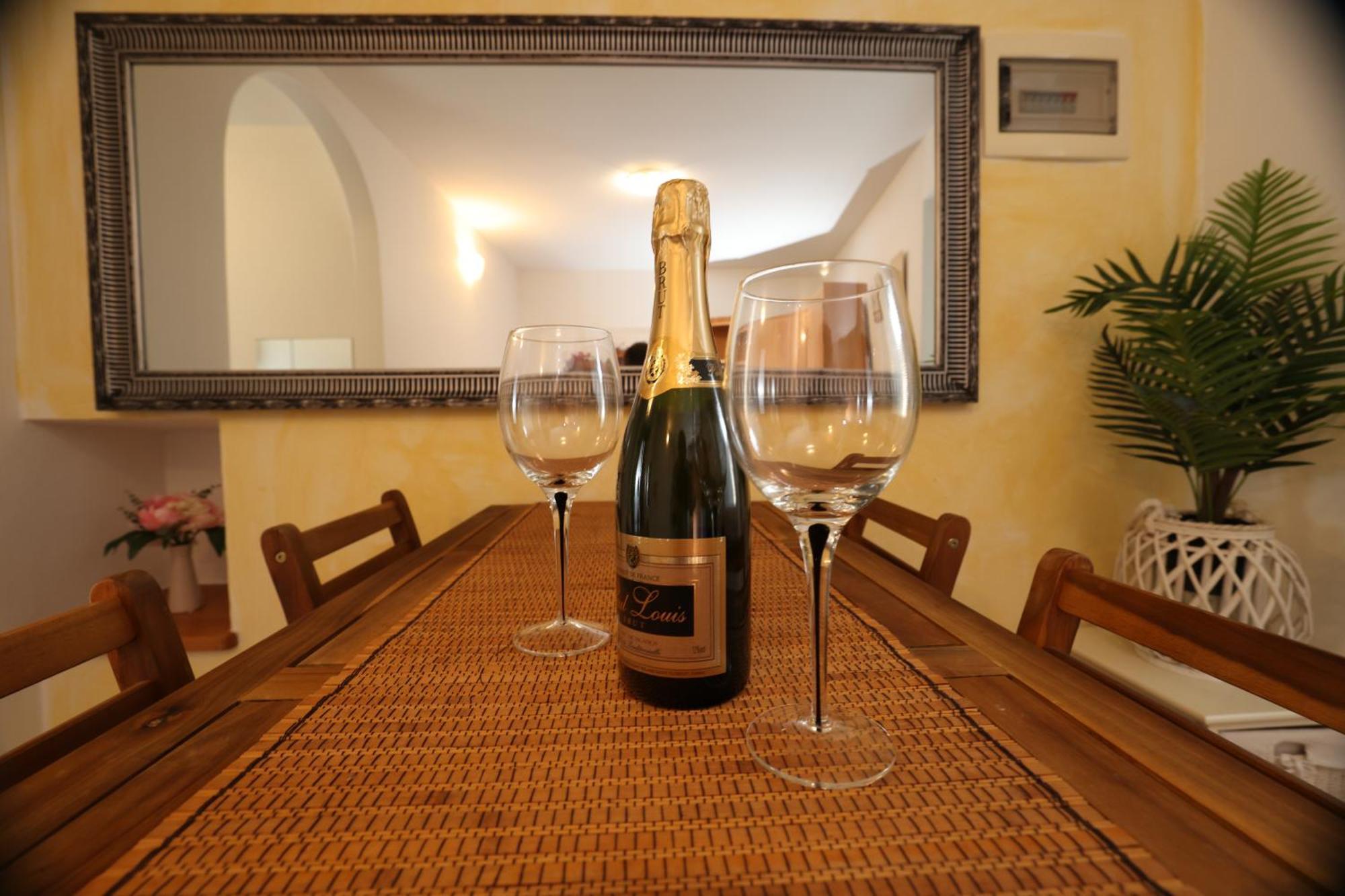 Mhouse Appartement Piran Buitenkant foto